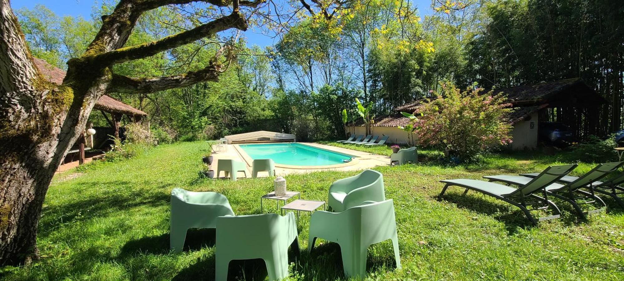 Le Manoir Du Moulin De Madame Bed and Breakfast Villeneuve-sur-Lot Eksteriør billede