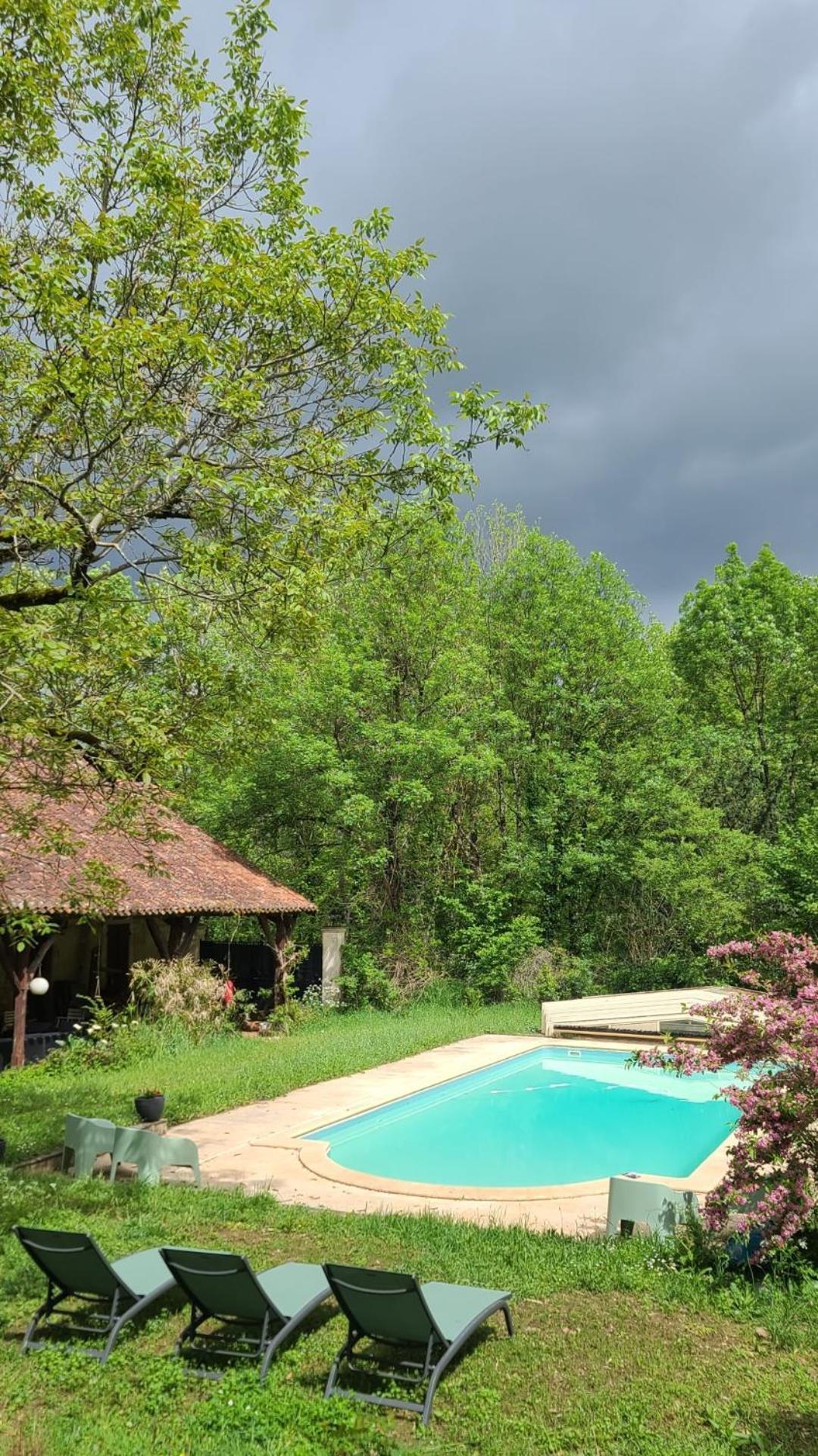 Le Manoir Du Moulin De Madame Bed and Breakfast Villeneuve-sur-Lot Eksteriør billede