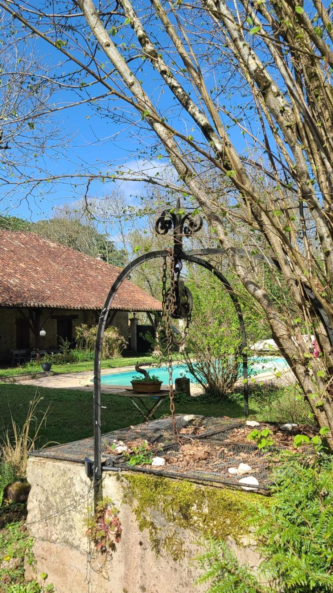 Le Manoir Du Moulin De Madame Bed and Breakfast Villeneuve-sur-Lot Eksteriør billede